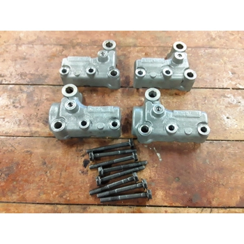 1982-85 Honda VF700 VF750 Cam Shaft Holder Set 12211-MB0-772 12212-MB0-772