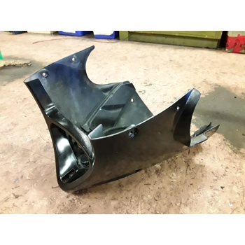 1985-86 Kawasaki ZX600A Ninja Lower Fairing Belly Pan with Coolant Reservoir 55028-1087