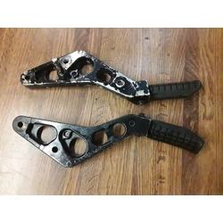 1983-84 Honda VT500FT Ascot Passenger Pegs and Brackets 50730-MF8-770 50720-MF8-770