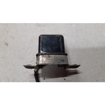 1972-77 Suzuki GT380 GT550 GT750 RE5 Voltage Regulator 32500-31010
