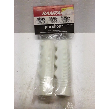 O.G.K. 110 White Grips Pair - NOS
