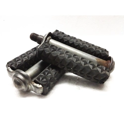 Excel B-6 Waffle 1/2in Vintage Rubber Pedals