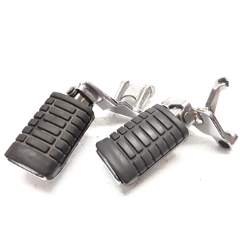 1983-85 Honda VT700C VT750C Shadow Driver Foot Pegs and Brackets 50620-ME9-670 50610-ME9-670