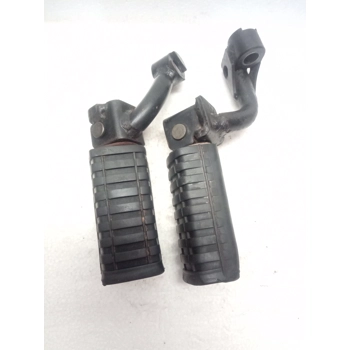 1978-81 Kawasaki KZ400B KZ400C KZ440B KZ440C Driver Foot Pegs and Brackets - Pair 34028-012 34028-01