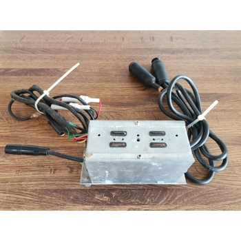 1982-83 Honda GL1100A Goldwing Aspencade Radio Receiver 39172-MB9-871