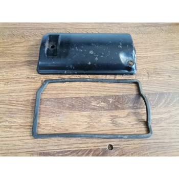 1976-82 Yamaha XS360 XS400 XS400S Starter Motor Cover and Gasket 1L9-15446-00 1L9-15436-00