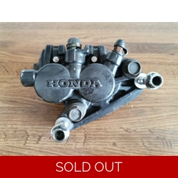1985-86 Honda VF700C VF750C Magna Right Front Brake Caliper 45200-MK3-008 45200-MK3-007