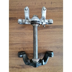 1985-86 Honda VF700C VF750C Magna Fork Tree 53200-MK3-000 53230-MK3-000