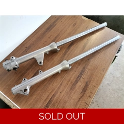 1985-86 Honda VF700C VF750C Magna Fork Legs 51400-MK3-003 51500-MK3-003