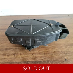 1985-86 Honda VF700C VF750C Magna Air Filter Box 17245-MK3-300 17230-MK3-000
