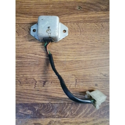 1976-79 Yamaha RD400 Voltage Regulator RFT12M2 1A0-81910-20