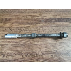 1980-83 Yamaha XJ550 XJ650 XJ750 XV500 XV750 XV920 XZ550R Front Axle and Collar 4H7-25181-01