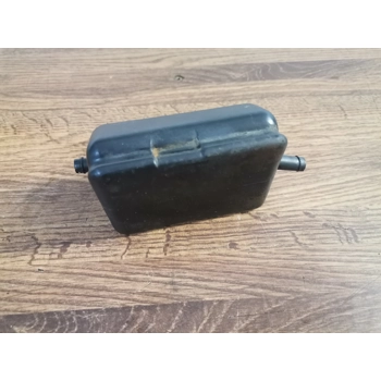 1979-83 Honda CB750 CB900 CB1000 Breather Box 17300-425-000