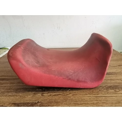 1985-86 Kawasaki ZX600A Ninja Driver Seat Red 53001-1415-N4