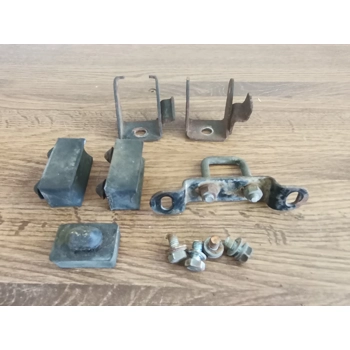 1974-78 Kawasaki KZ400 Seat Hinges Dampers Latch 53009-036 53009-035