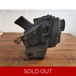 1982-83 Yamaha XS400 Maxim XS400R Seca Air Box 12R-14453-00-00 12R-14401-01-00