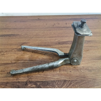 Double Leg Vintage Bicycle Kickstand for 26in Wheel