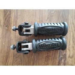 2001-22 Triumph America Bonneville Speedmaster Passenger Foot Pegs T2081043 T2081044