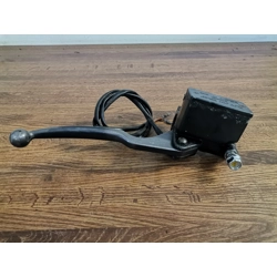 1982-84 Suzuki GS1100 GS1100GK Front Brake Master Cylinder 59600-49470
