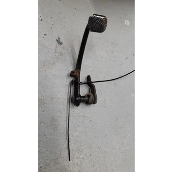 1982-83 Yamaha XJ650L Seca Turbo Brake Pedal with Shaft and Spring 16G-27212-00-00 16G-27211-00-5R