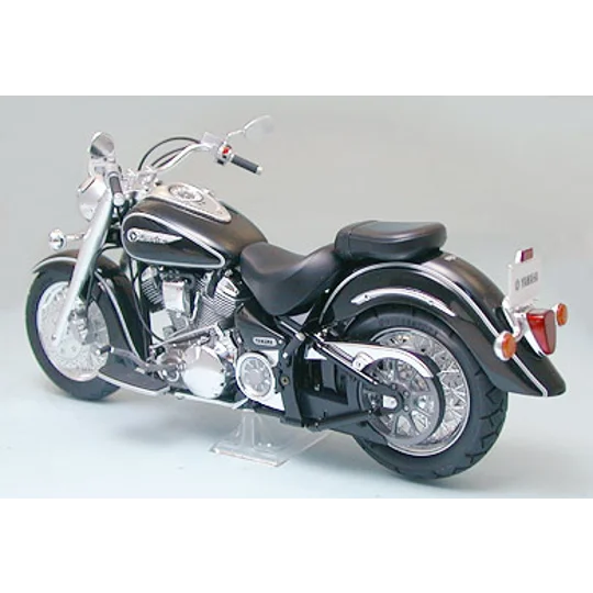 Yamaha XV1600 Roadstar