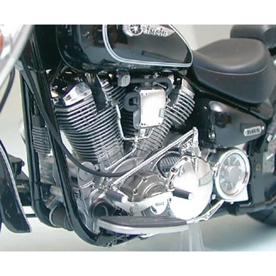 Yamaha XV1600 Roadstar