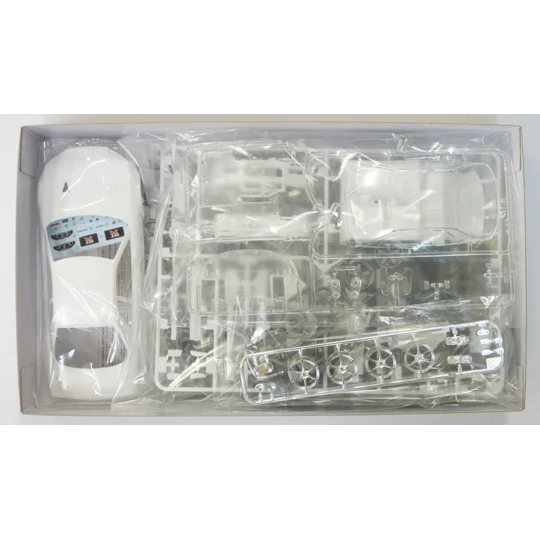 Nissan Skyline GT-R V Spec II (R34) - 1:24 Plastic model