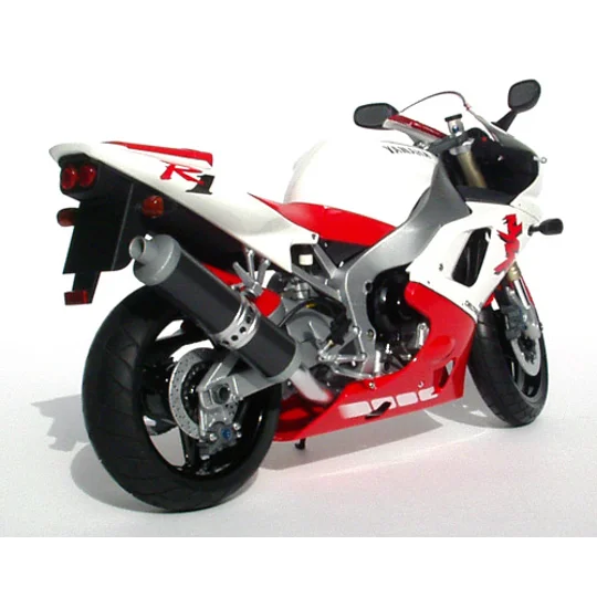 Yamaha YZF-R1 (Plastic Model)