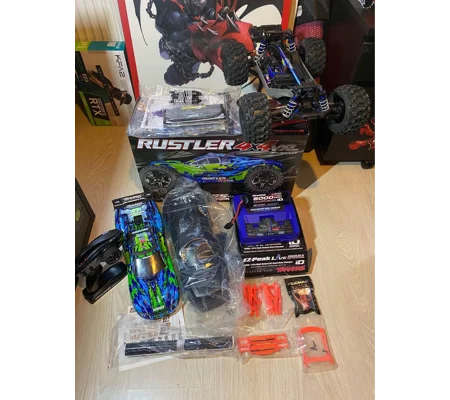 (USED) Traxxas Rustler 4X4 VXL Brushless RTR 1/10
