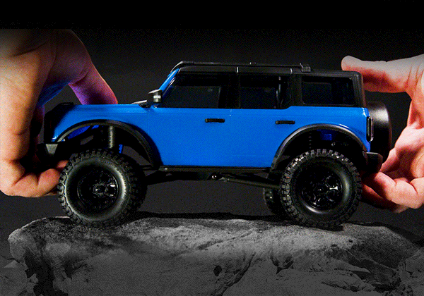 TRX-4M 1/18 Scale and Trail Crawler Ford Bronco 4WD - RED
