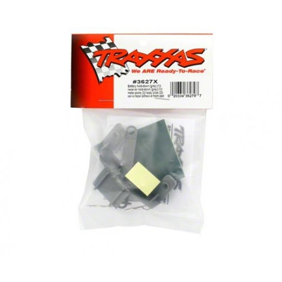 Battery hold-down (grey) (1) / receiver hold-down (grey) (1) / metal posts (2)/ spacers (2)/ body cl
