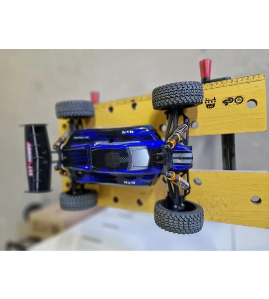 (USED) SST Racing - Electric Brushless buggy 1/9