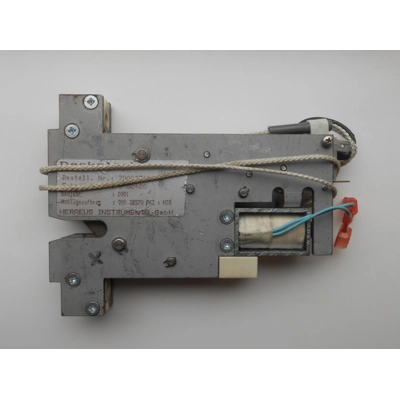 Refurbished Lid Lock for Heraeus Megafuge 1.0/2.0 Centrifuge Refurbished Lid Lock for Heraeus Megafuge 1.0/2.0 Centrifuge
