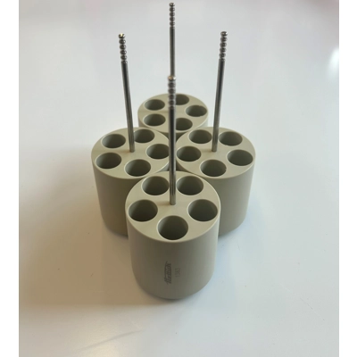 1383 Hettich Adapter, 5-place Boring Ø x L (mm): 13.4 x 48, for bucket 1481, 1490, 1495