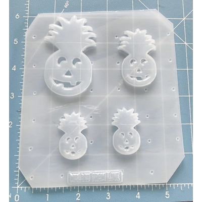 Retro Style Pineapple Pumpkin Pallet Handmade Plastic Mold Retro Style Pineapple Pumpkin Pallet Handmade Plastic Mold