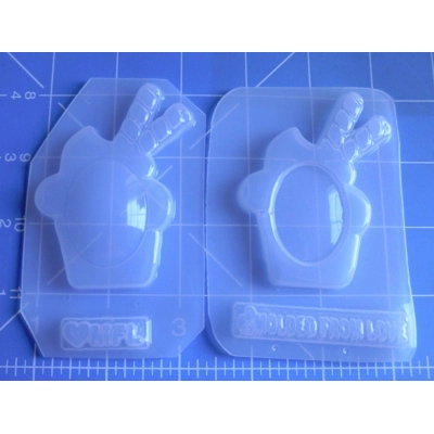 2 kawaii cupcake 30 x 40mm settings handmade plastic mold