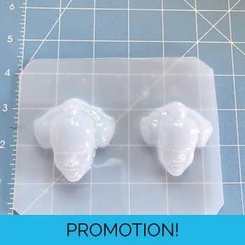 2 small Pennywise ..