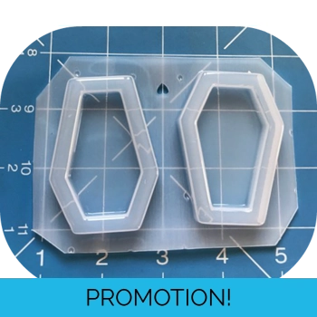 Larger Coffin Open..