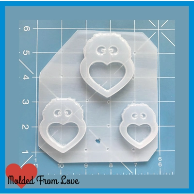 3 Soot Sprite heart Open Bezel Shaker Handmade Plastic Mold 3 Soot Sprite heart Open Bezel Shaker Handmade Plastic Mold