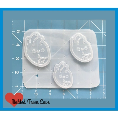 3 Kawaii Chibi Anatomical hearts Handmade Plastic Resin Mold