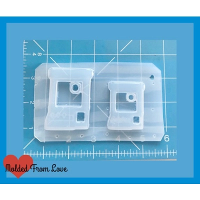 Set of 2 Kawaii Claw Machines Handmade Plastic Resin Mold Set of 2 Kawaii Claw Machines Handmade Plastic Resin Mold