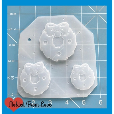 Retro Detailed Wreath Handmade Plastic Resin Mold Retro Detailed Wreath Handmade Plastic Resin Mold