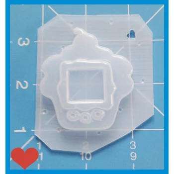 Cupcake Tamogotchi..