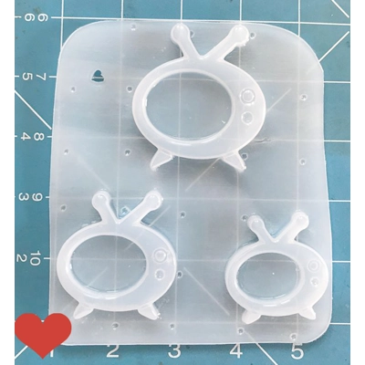 3 Retro/Vintage Roundy Television sets handmade Plastic Mold 3 Retro/Vintage Roundy Television sets handmade Plastic Mold