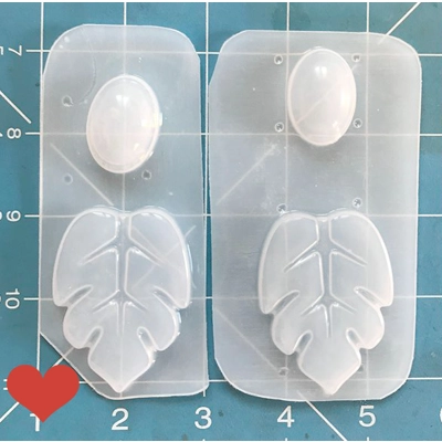 New Tropical Leaves and Oval Domes Handmade Plastic Mold New Tropical Leaves and Oval Domes Handmade Plastic Mold