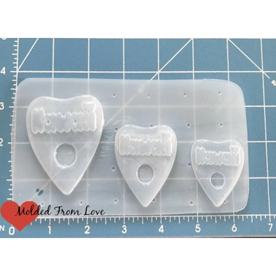 Pallet of 3 Kawaii Ouija Board Planchettes Handmade Plastic Mold Pallet of 3 Kawaii Ouija Board Planchettes Handmade Plastic Mold