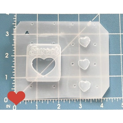 Kawaii Small Size Valentine Candy Box Shaker with hearts Handmade Plastic Mold Kawaii Small Size Valentine Candy Box Shaker with hearts Handmade Plastic Mold