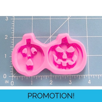 2 Kawaii Pumpkins ..