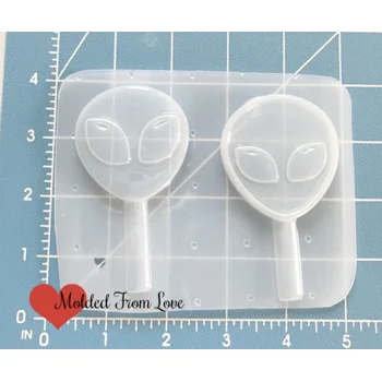 Pair of Alien Loll..