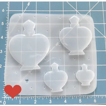 Pallet of 4 Love P..